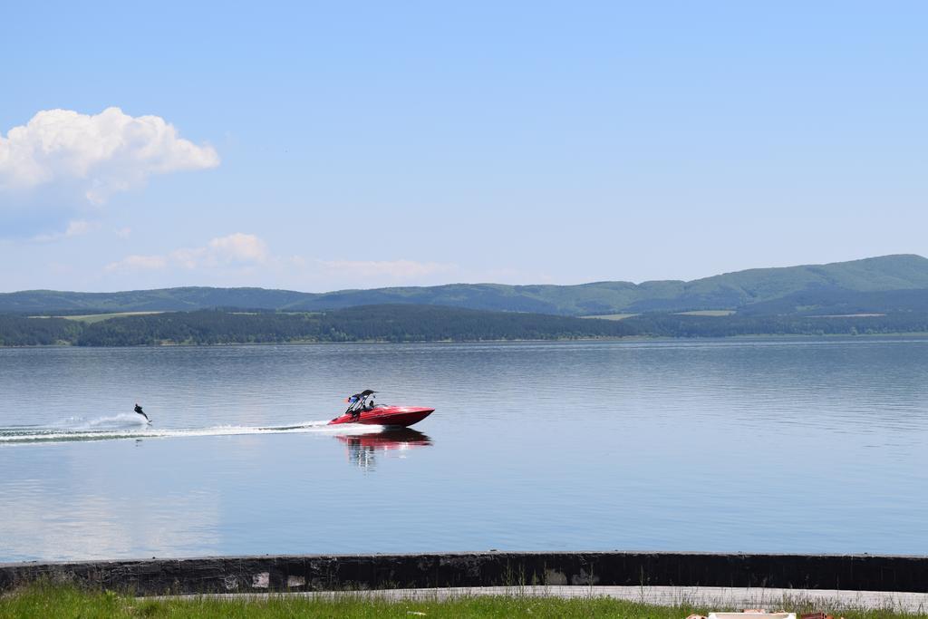 Miza Guest House Shtarkelovo Gnezdo Exterior photo